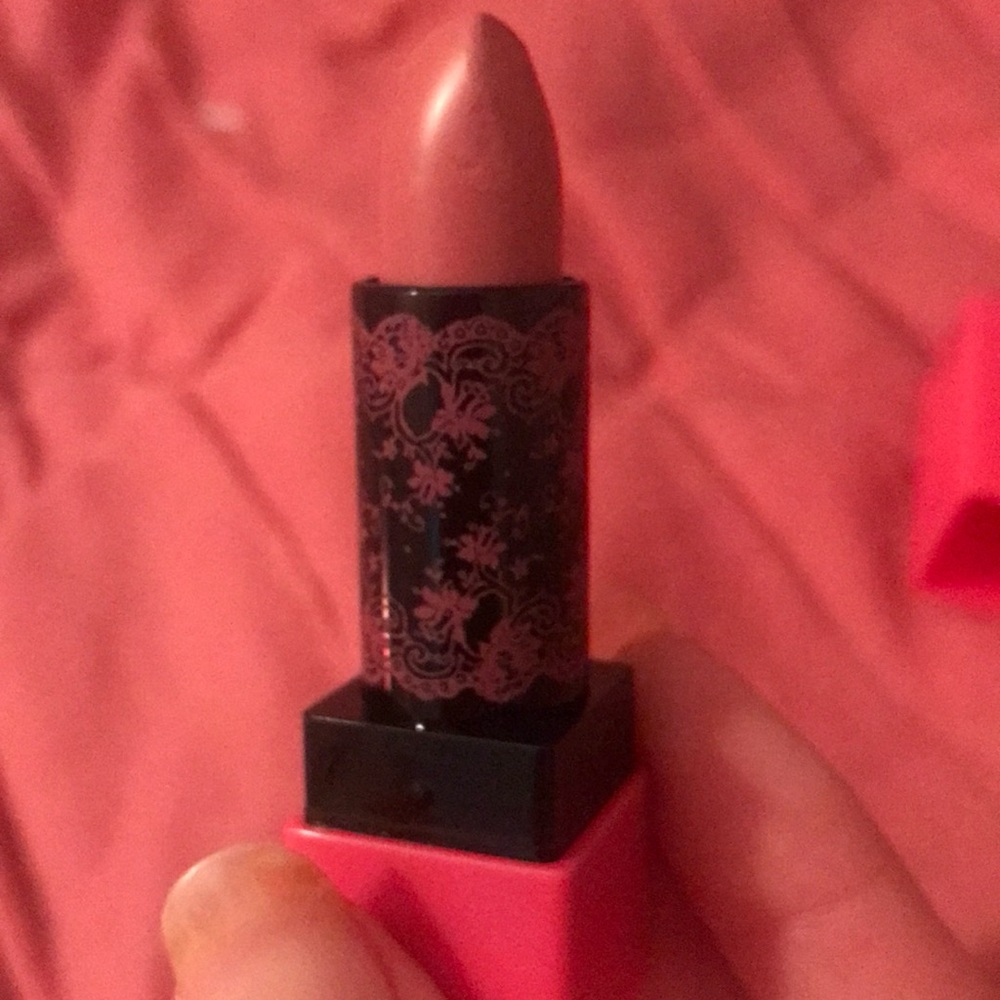 Victoria’s Secret pink lipstick